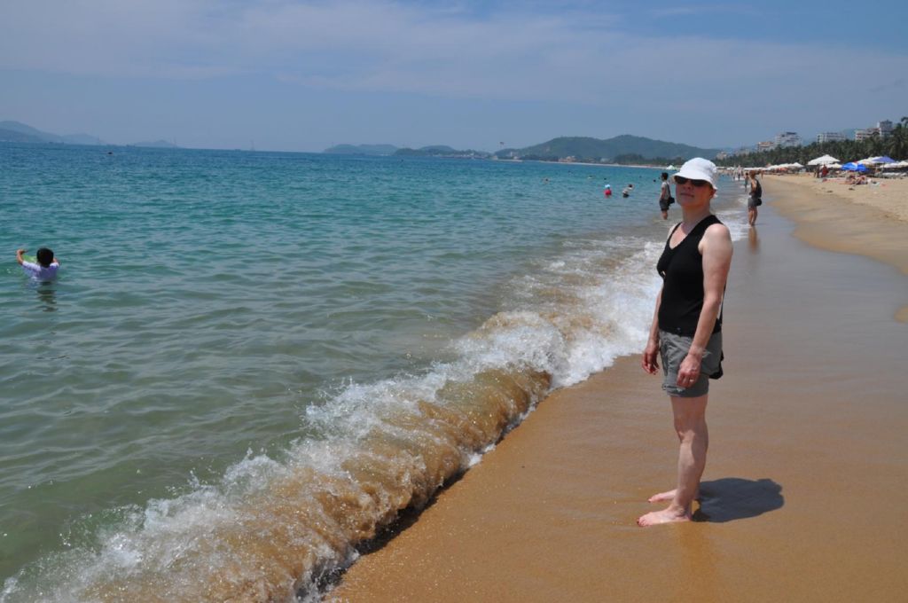 <i><b>Nha Trang-02</b></i>